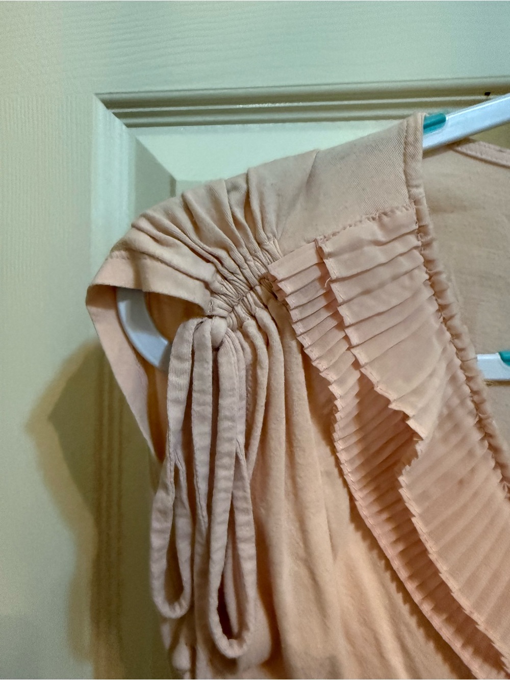 Gap Pink Ruffle V-Neck Top - Picture 4 of 6